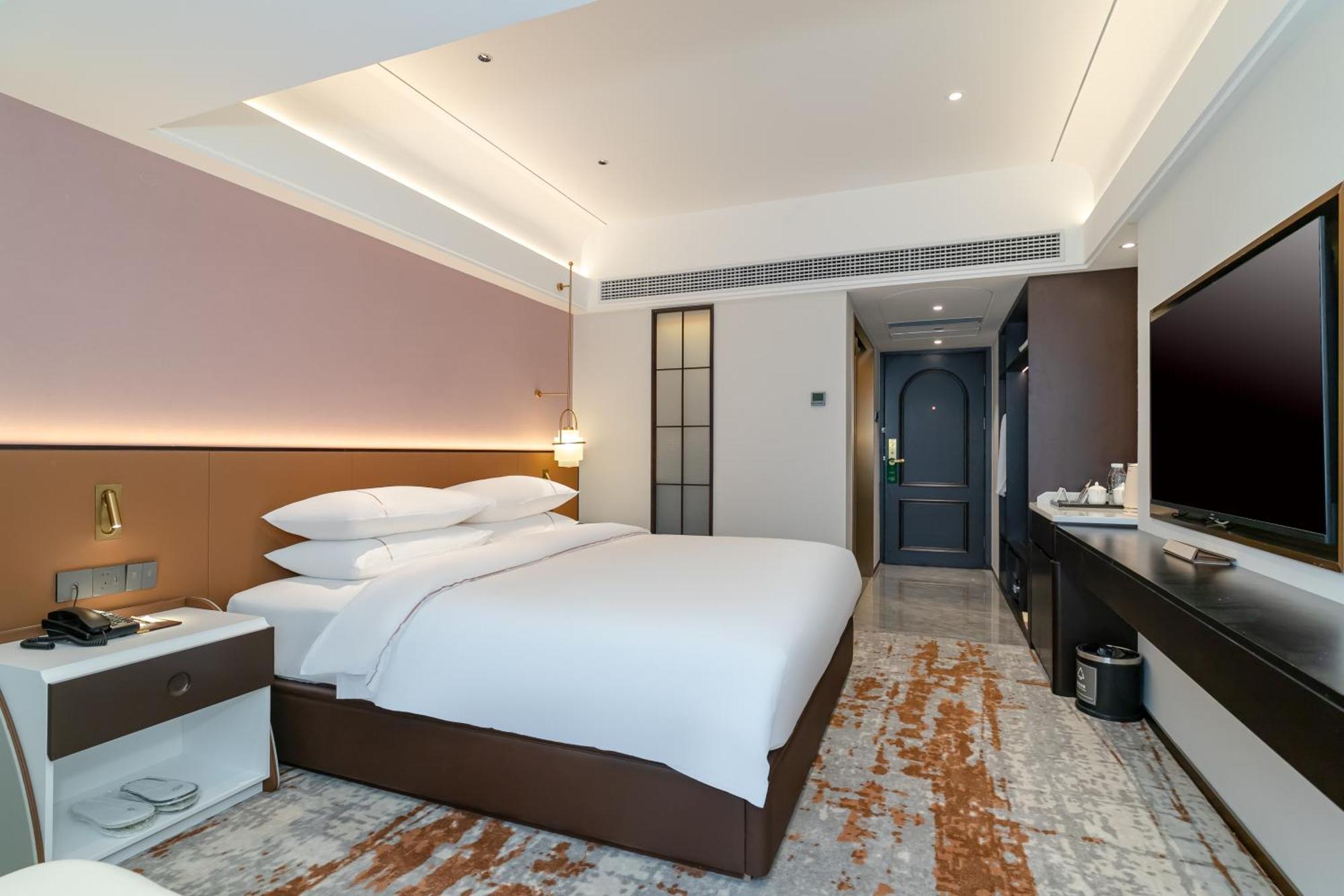 Guangdong Victory -shamian Island Hotel 4*