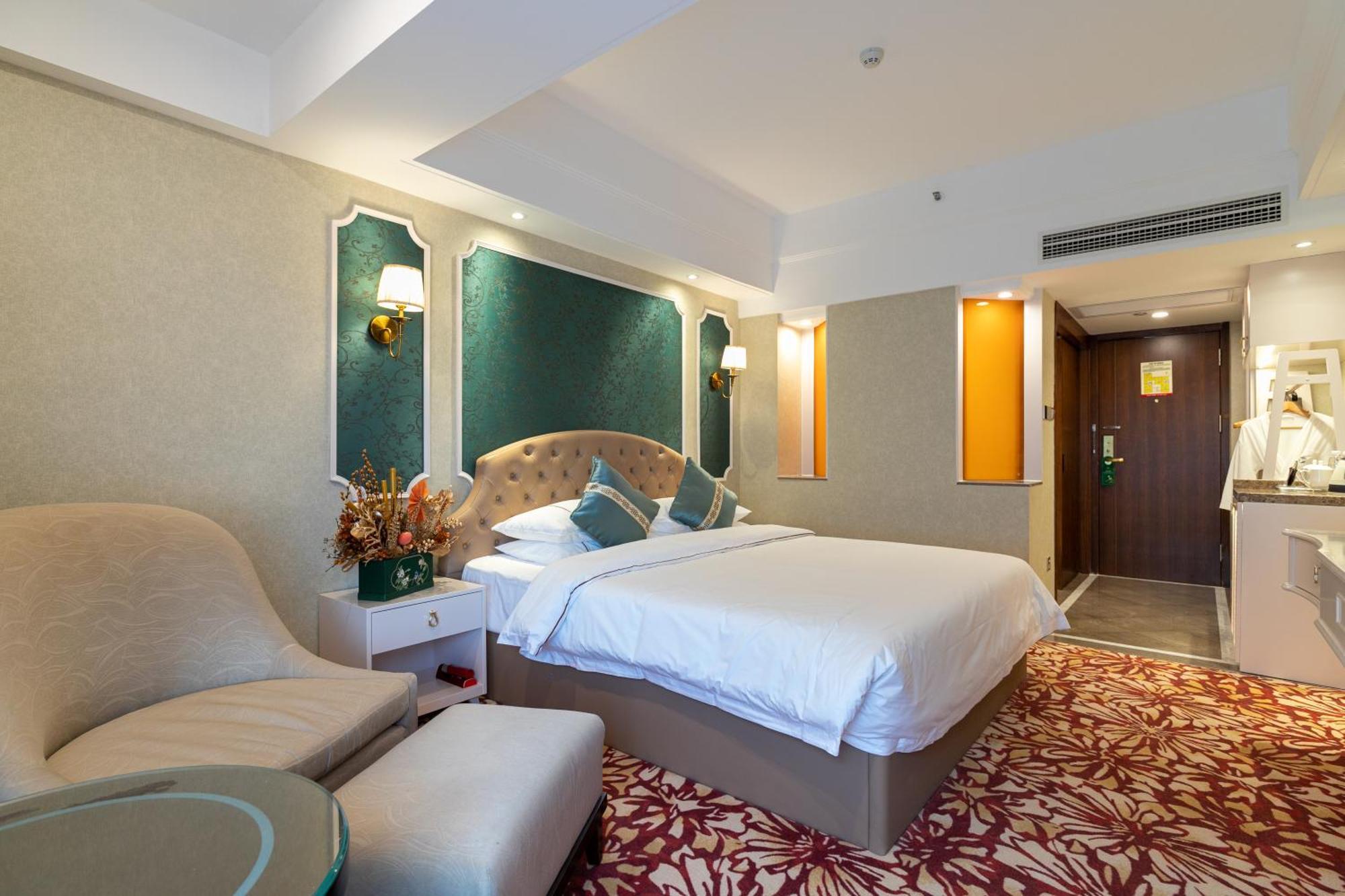 Guangdong Victory -shamian Island 4*
